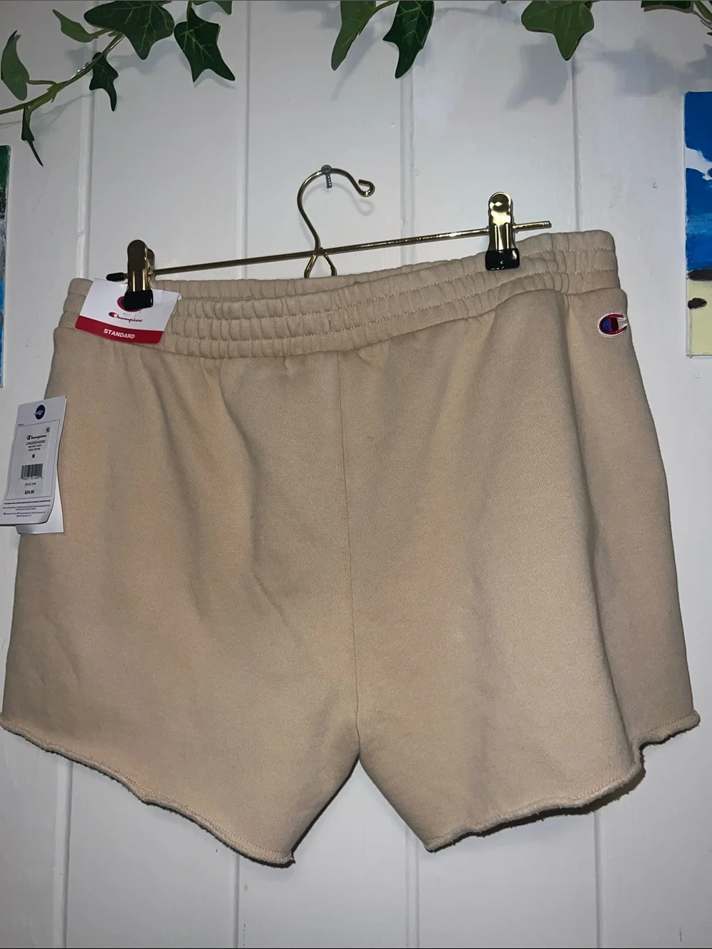 💕❤️‍🔥❤️Champion Women’s irish cream Athletic Fleece Shorts